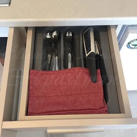 아파트 Beachfront Luxury Elizabeth, *