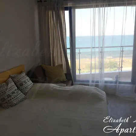 Daire Beachfront Luxury Elizabeth, *