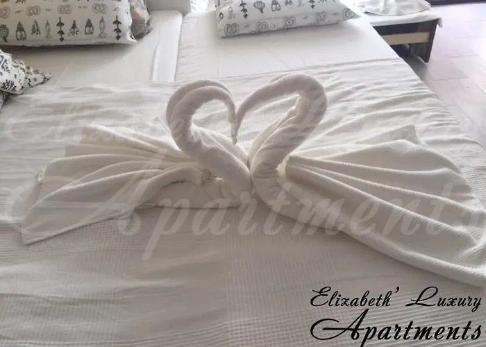 Beachfront Luxury Elizabeth, Apartman *