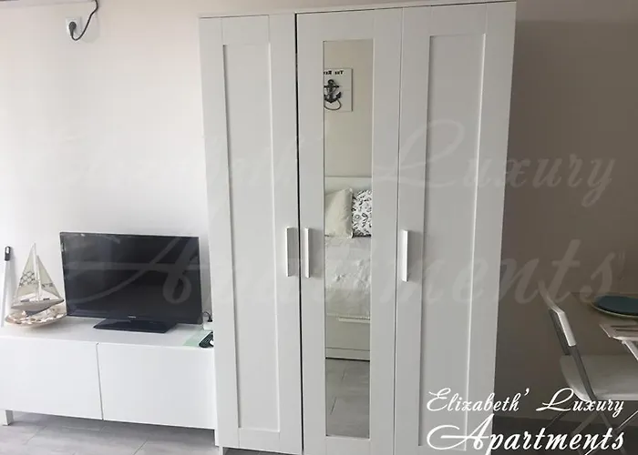 Apartman Beachfront Luxury Elizabeth, *