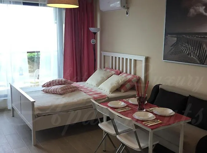 Beachfront Luxury Elizabeth, Apartman *