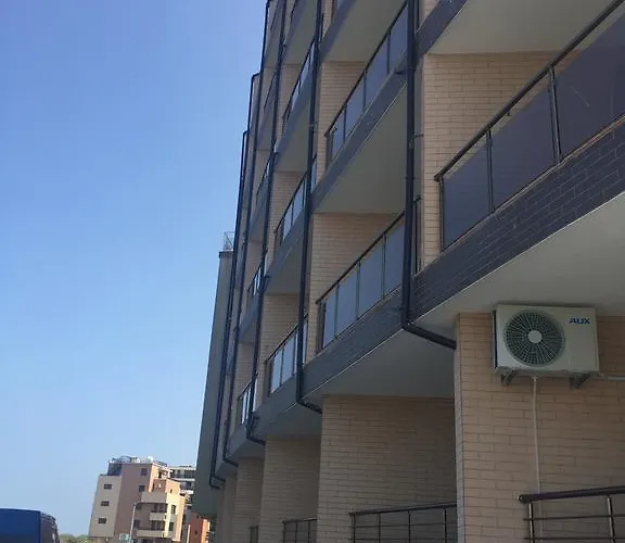 Beachfront Luxury Elizabeth, * Pomorie